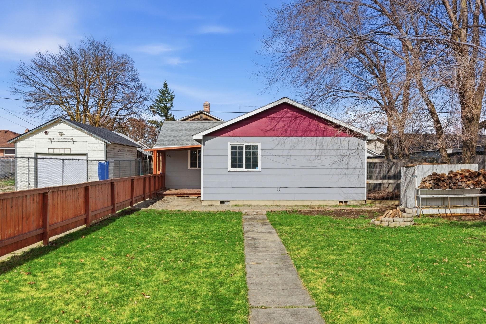 923 E WALTON Ave - Photo 24