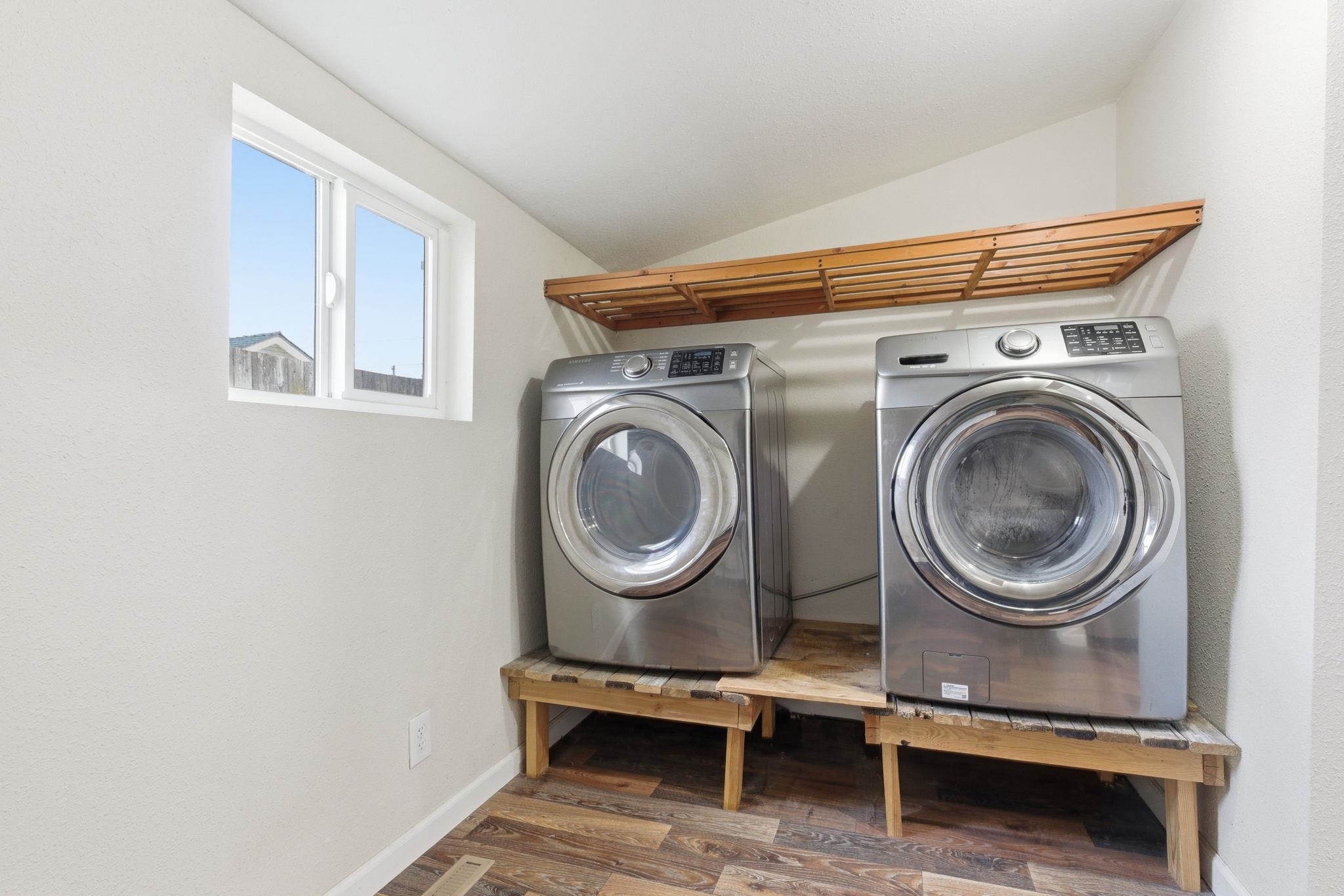 923 E WALTON Ave - Photo 10