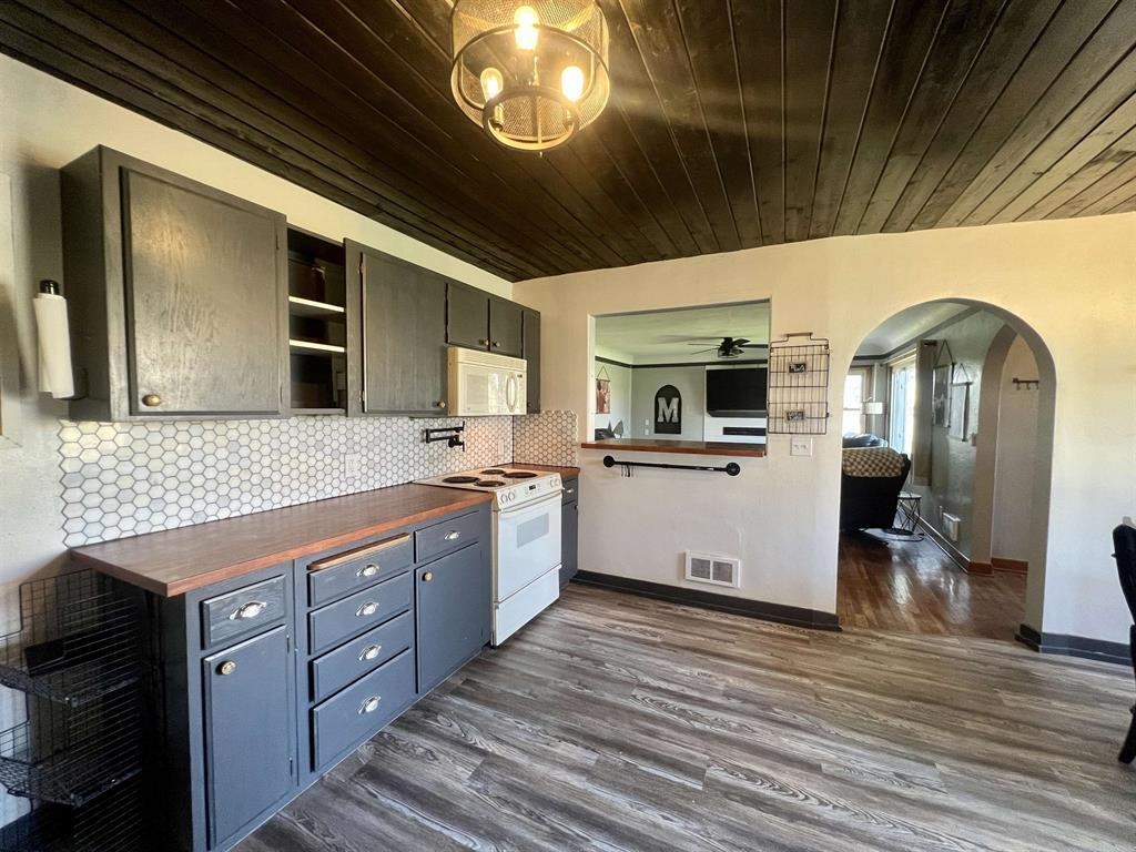 451 Sunset Rd - Photo 12