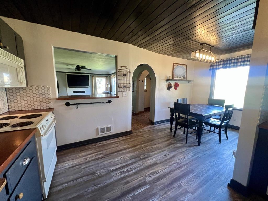 451 Sunset Rd - Photo 13
