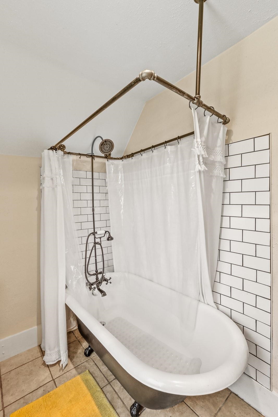 1028 E 38th Ave - Photo 19