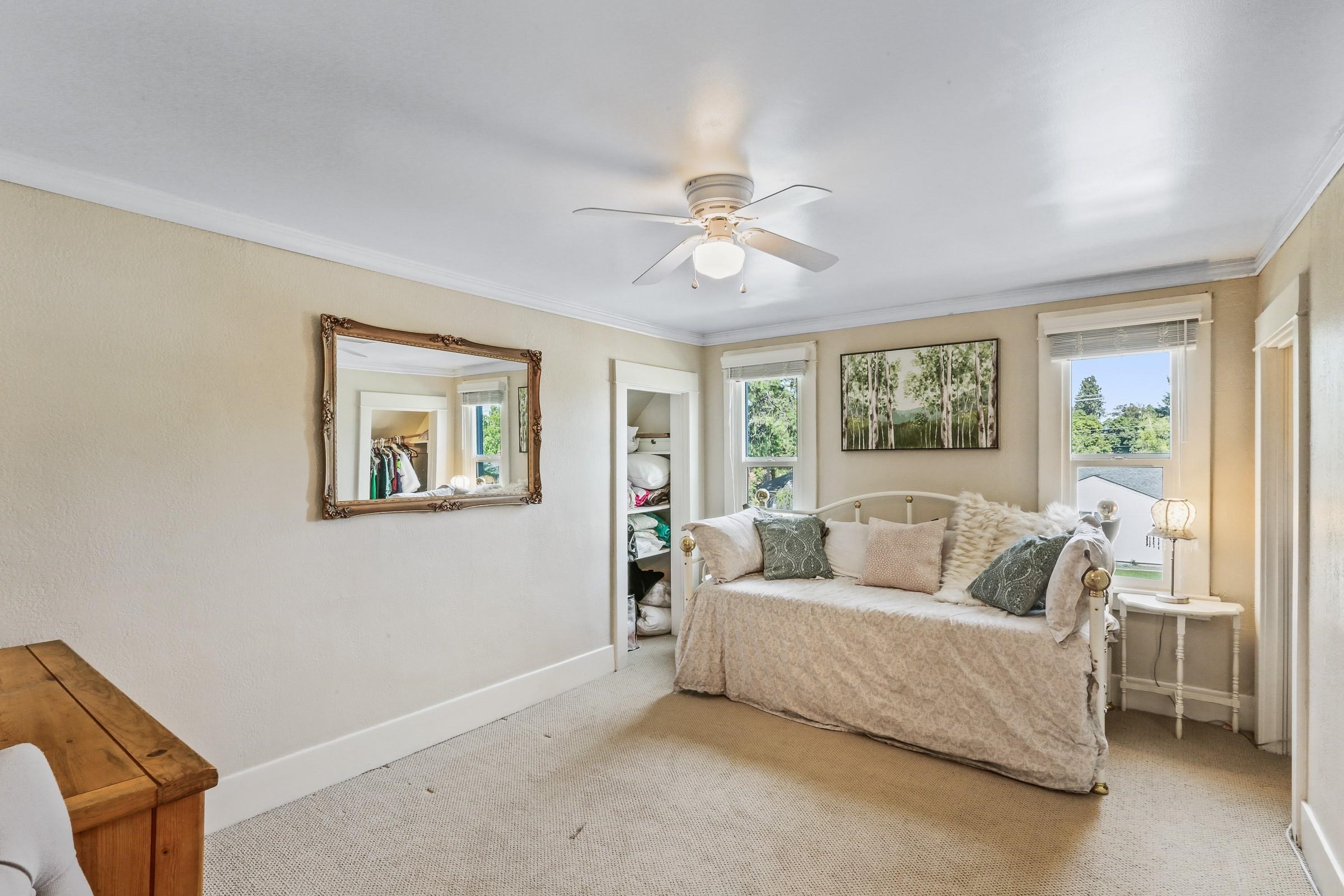 1028 E 38th Ave - Photo 20