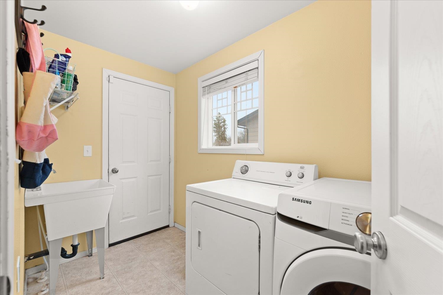 1626 5th St - Photo 23