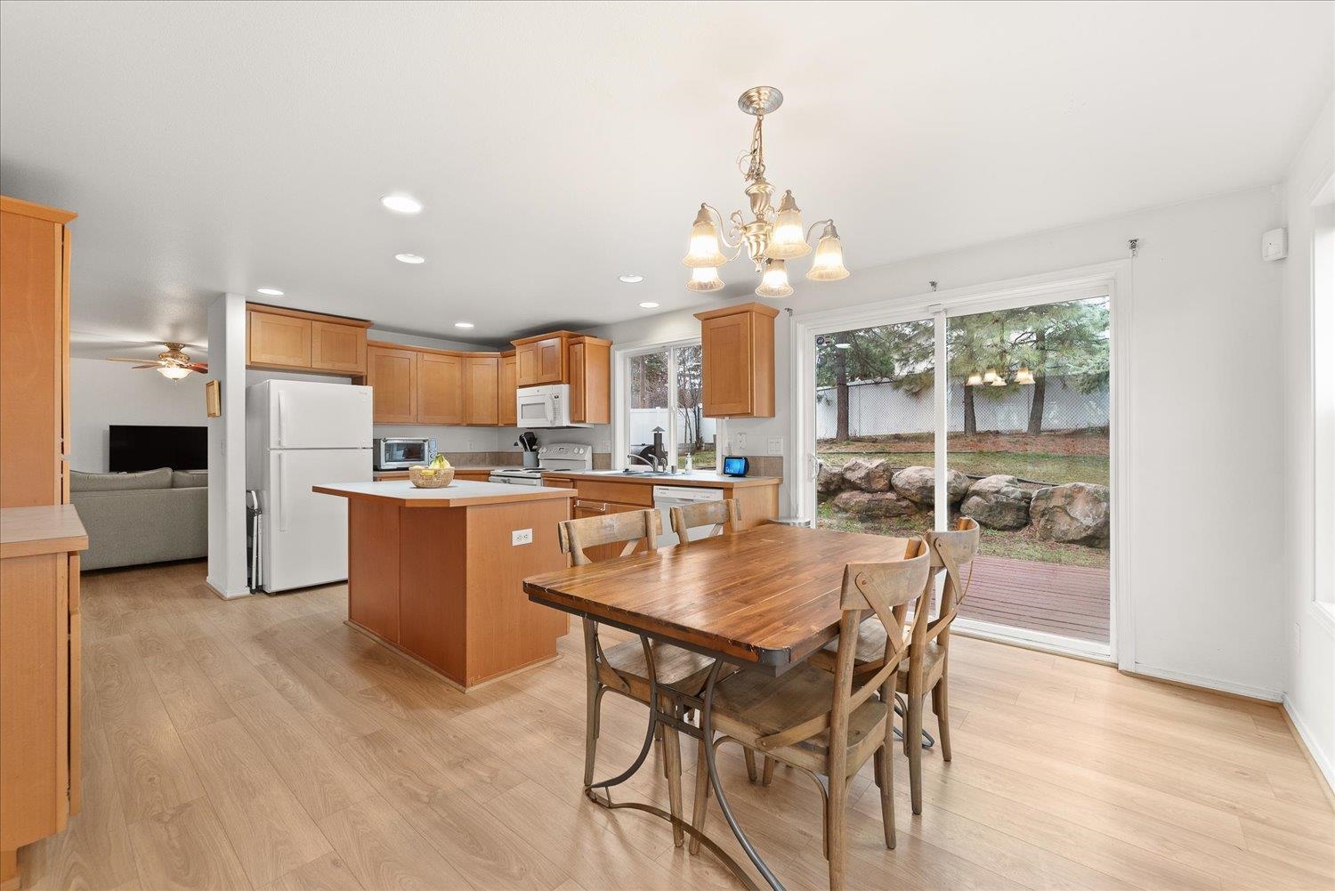 1626 5th St - Photo 5