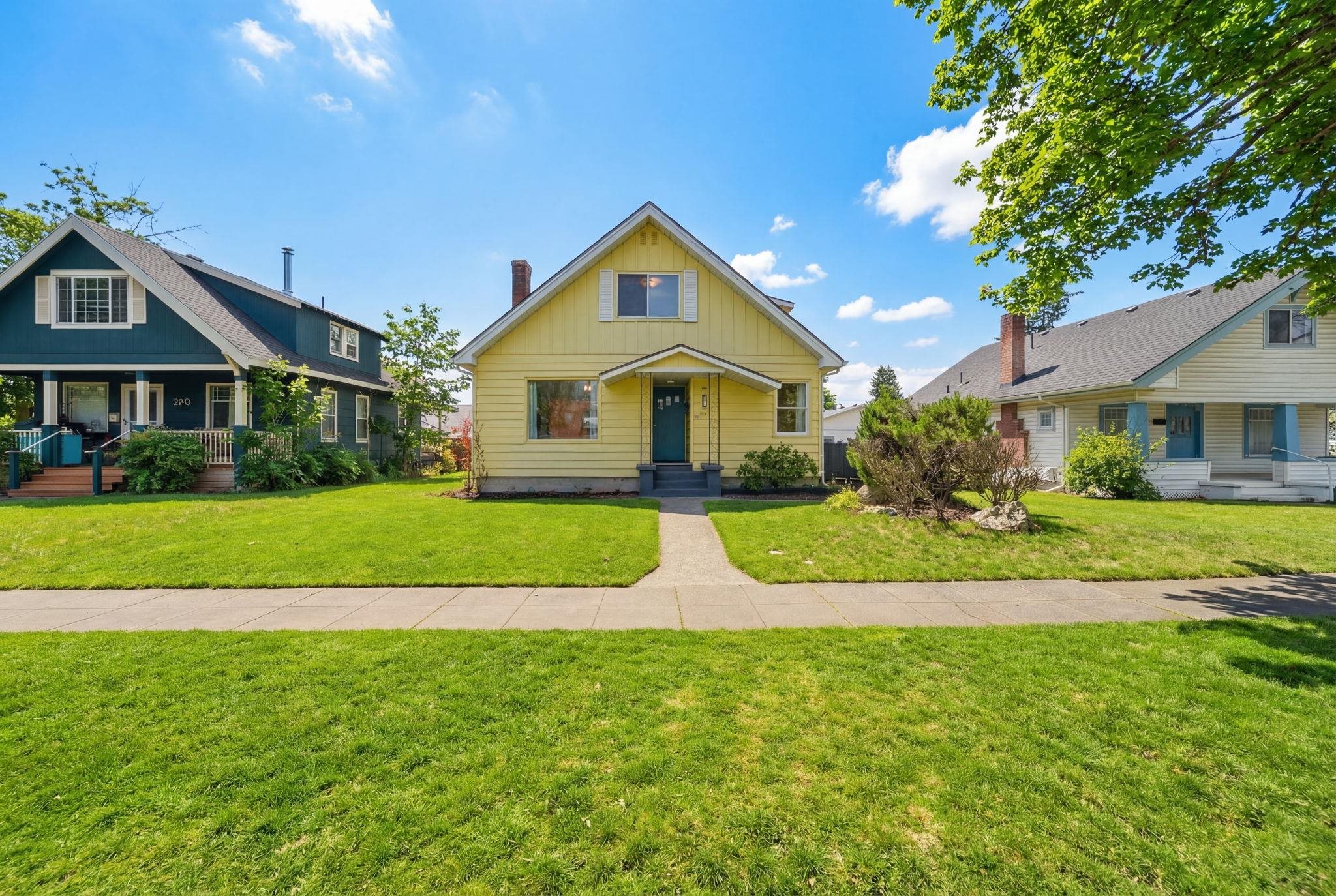 2617 W Cleveland Ave - Photo 2