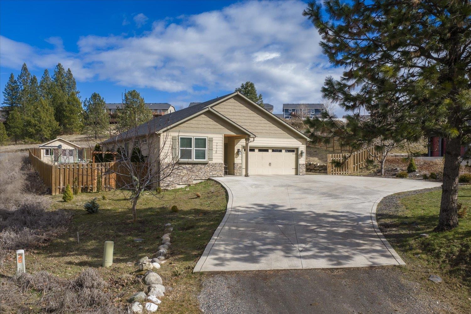 7720 N Austin Rd - Photo 2