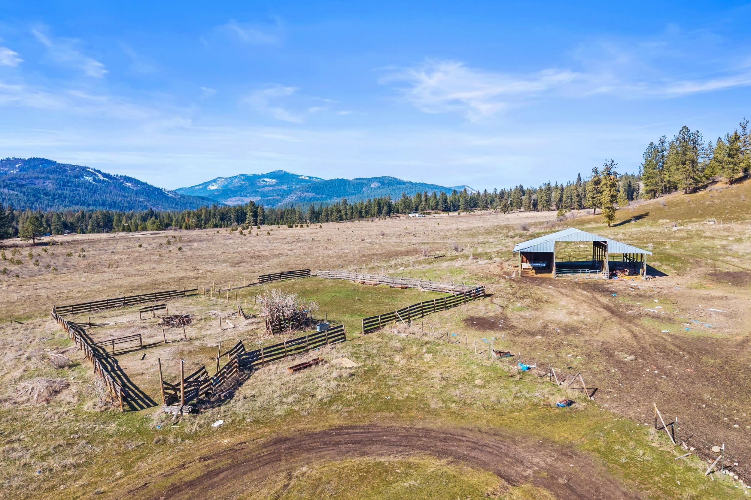 3031 Hall Creek Rd - Photo 22