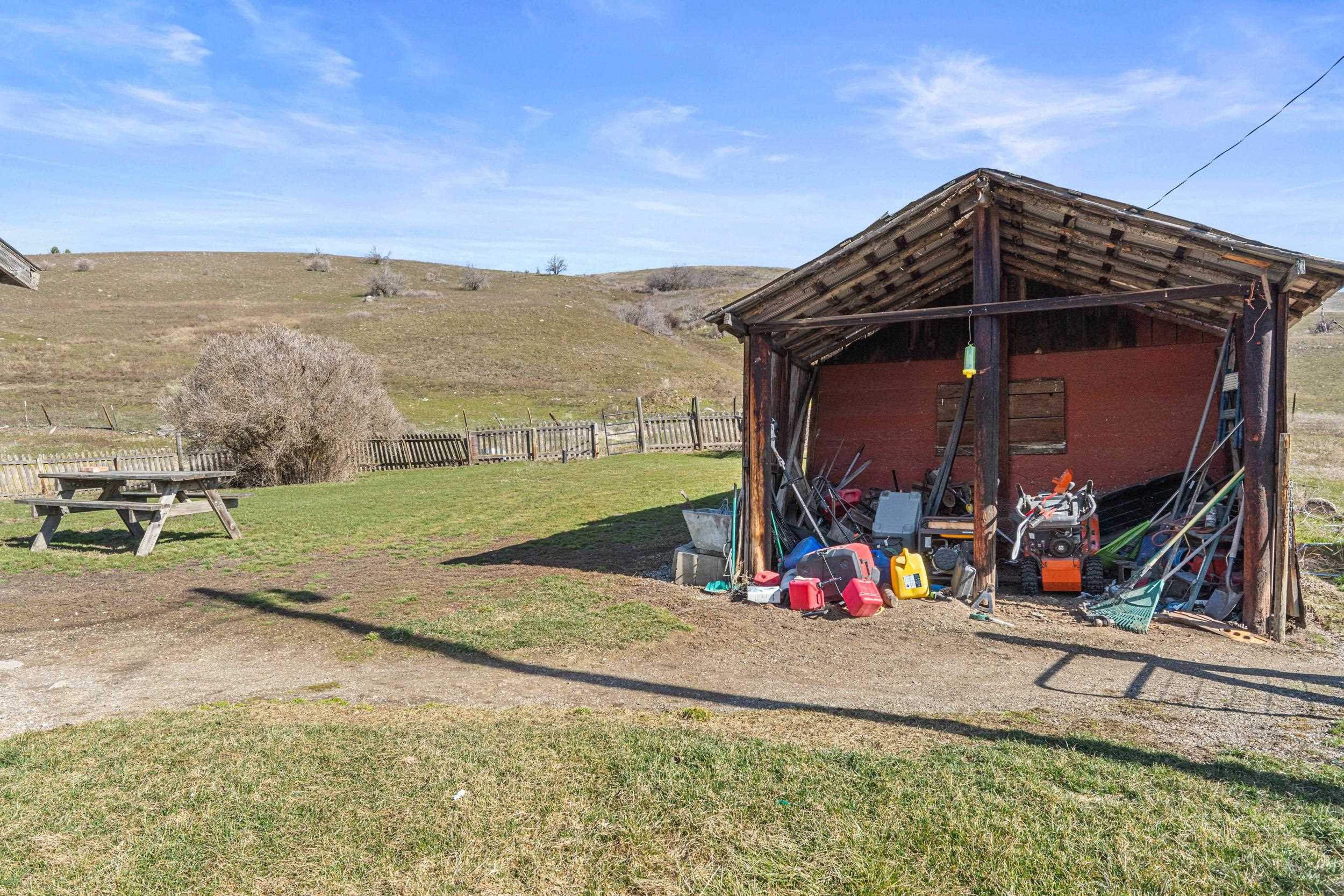 3031 Hall Creek Rd - Photo 25