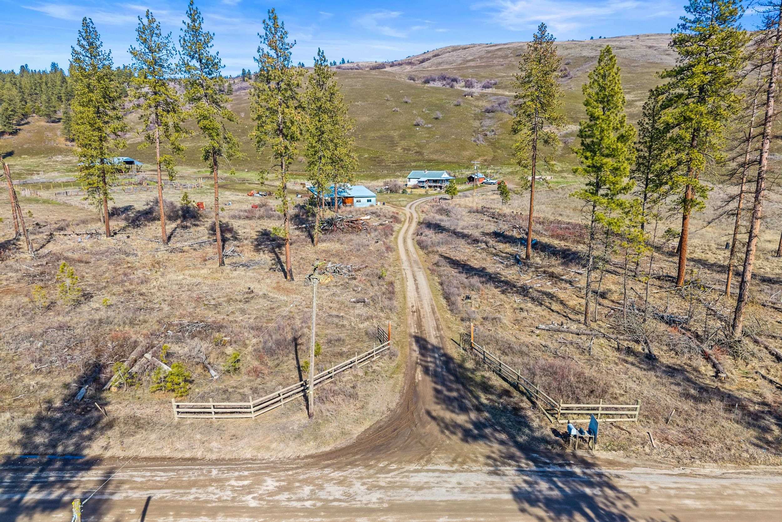 3031 Hall Creek Rd - Photo 29