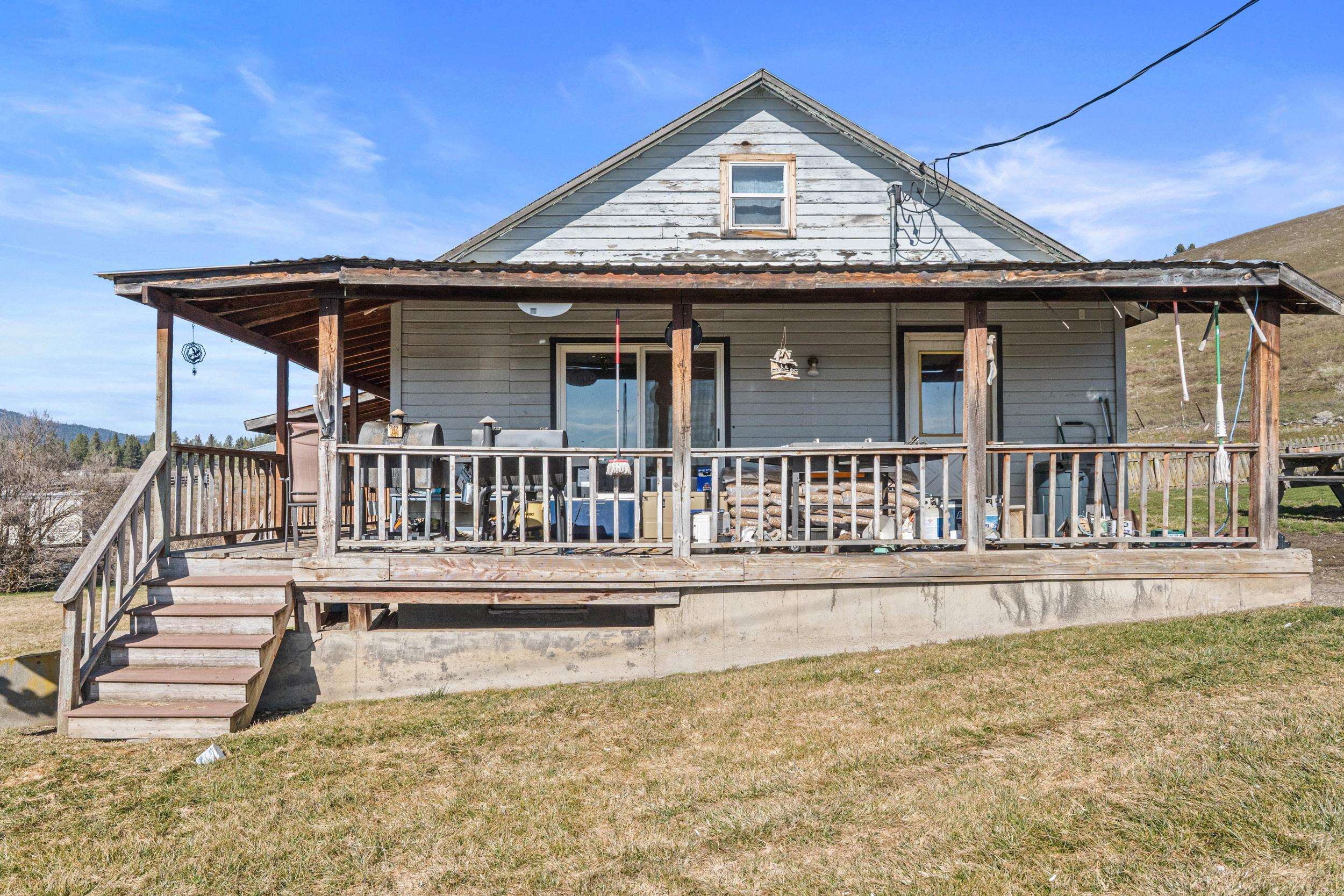 3031 Hall Creek Rd - Photo 5