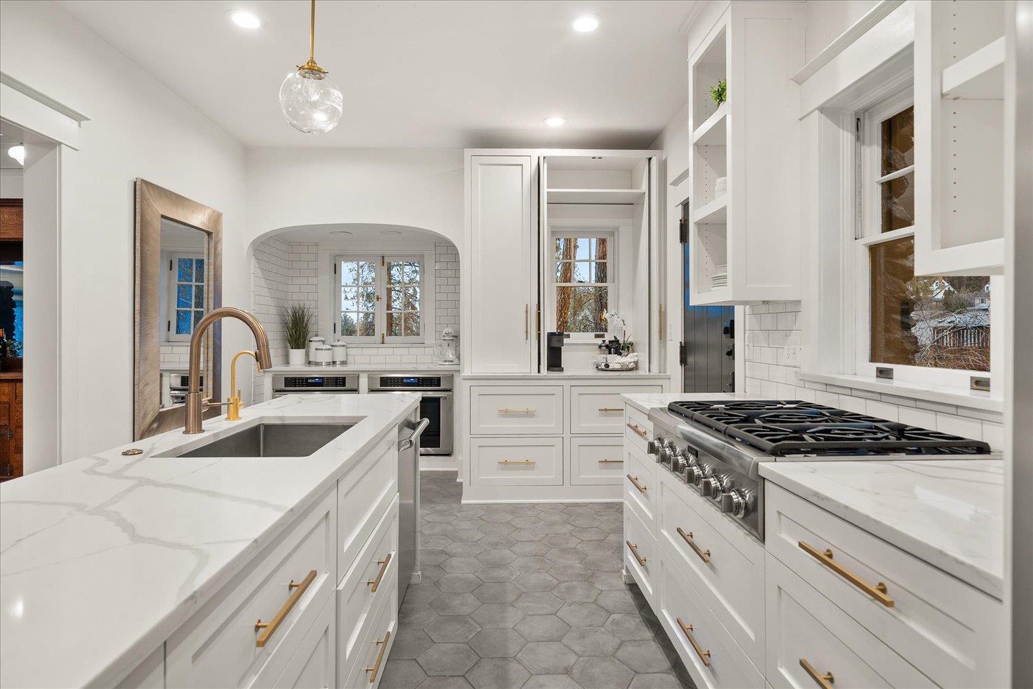 520 E 11th Ave - Photo 7