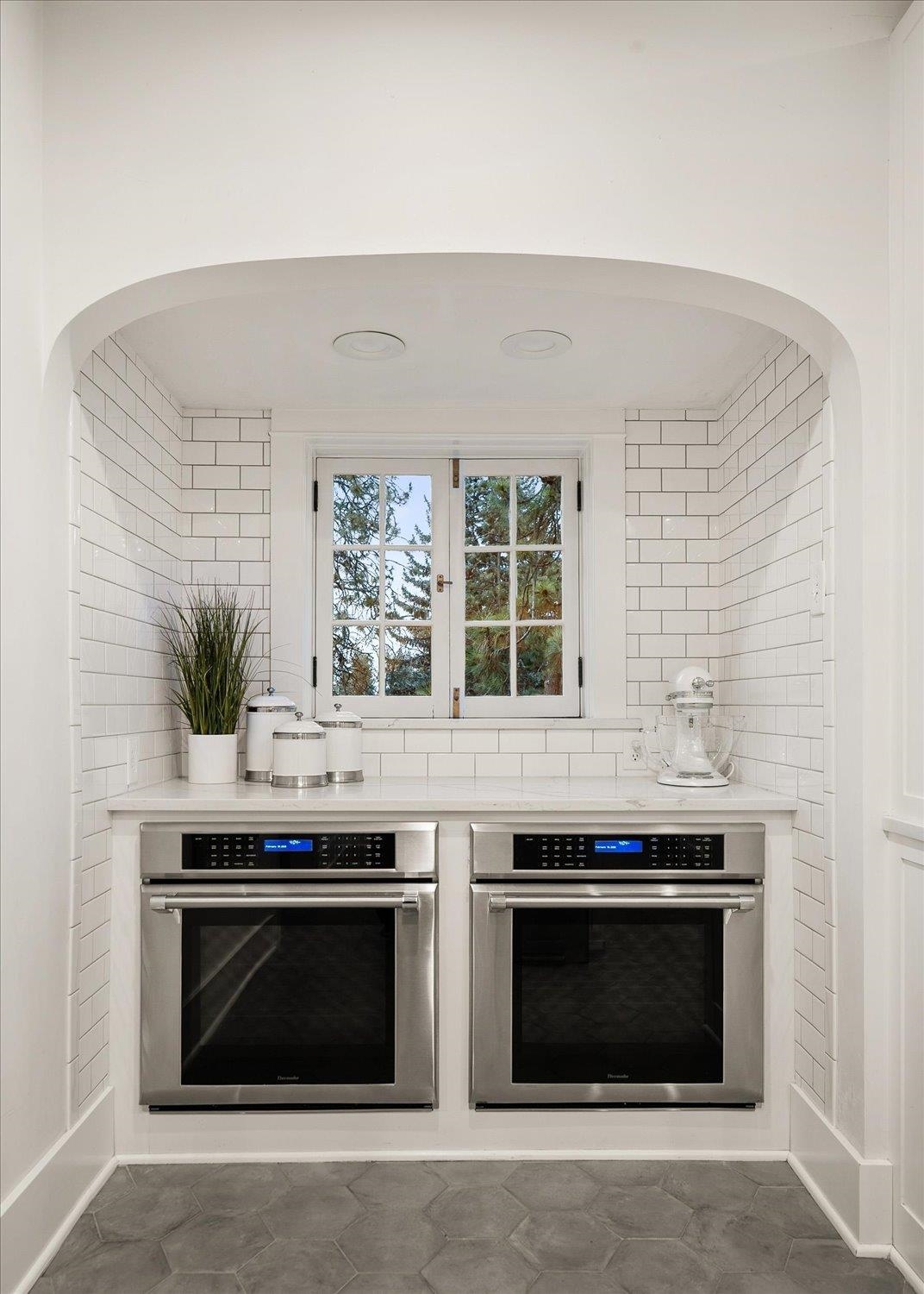 520 E 11th Ave - Photo 8