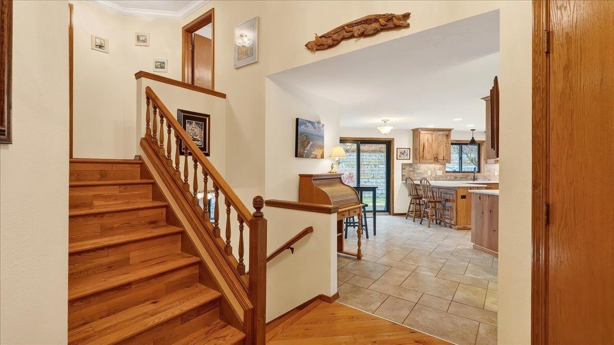 10120 N Seminole Dr - Photo 4