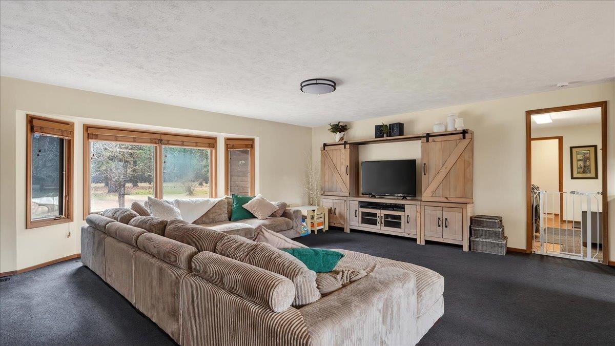 5323 E Quail Ln - Photo 4