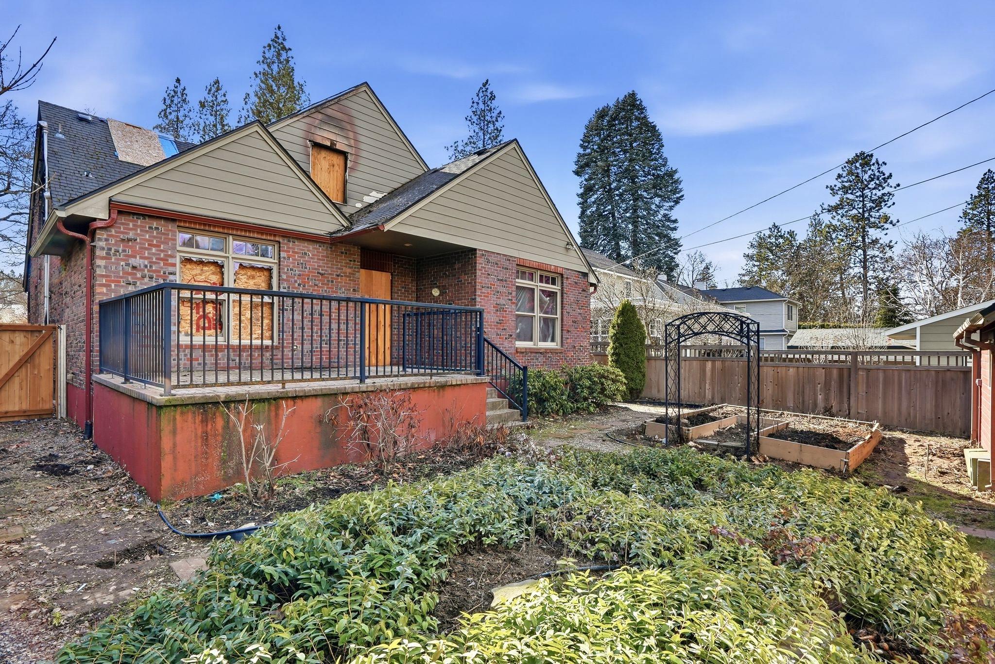 608 W 27th Ave - Photo 13