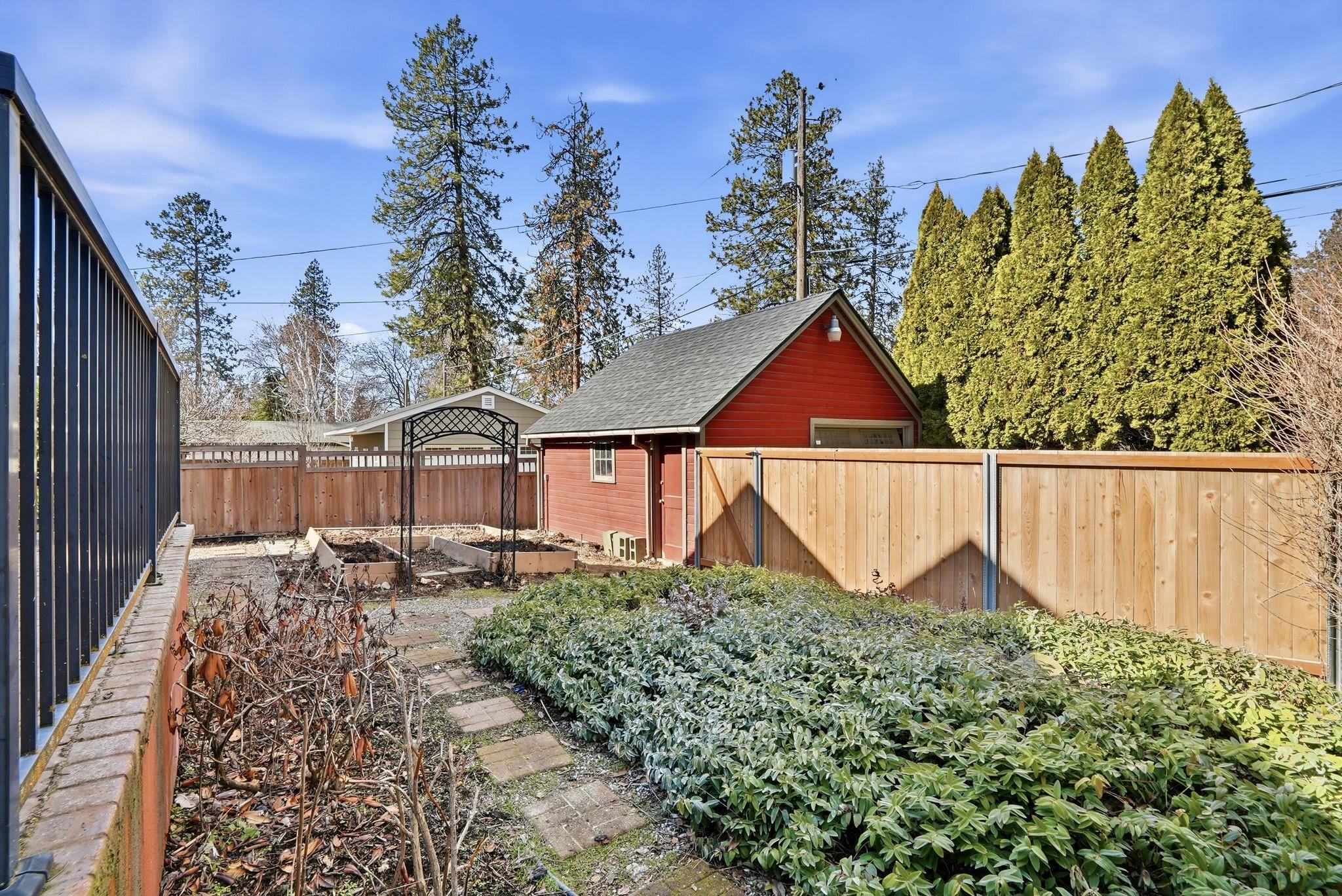 608 W 27th Ave - Photo 15
