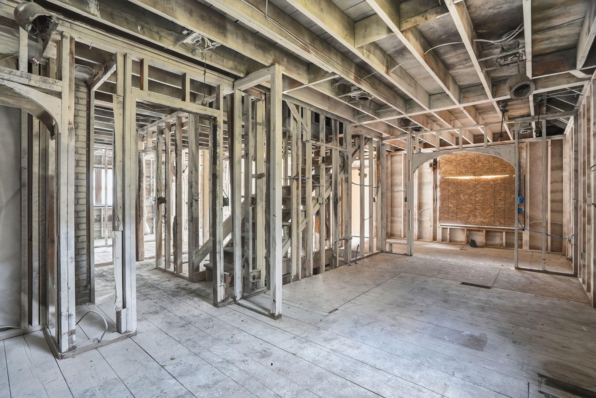 608 W 27th Ave - Photo 5
