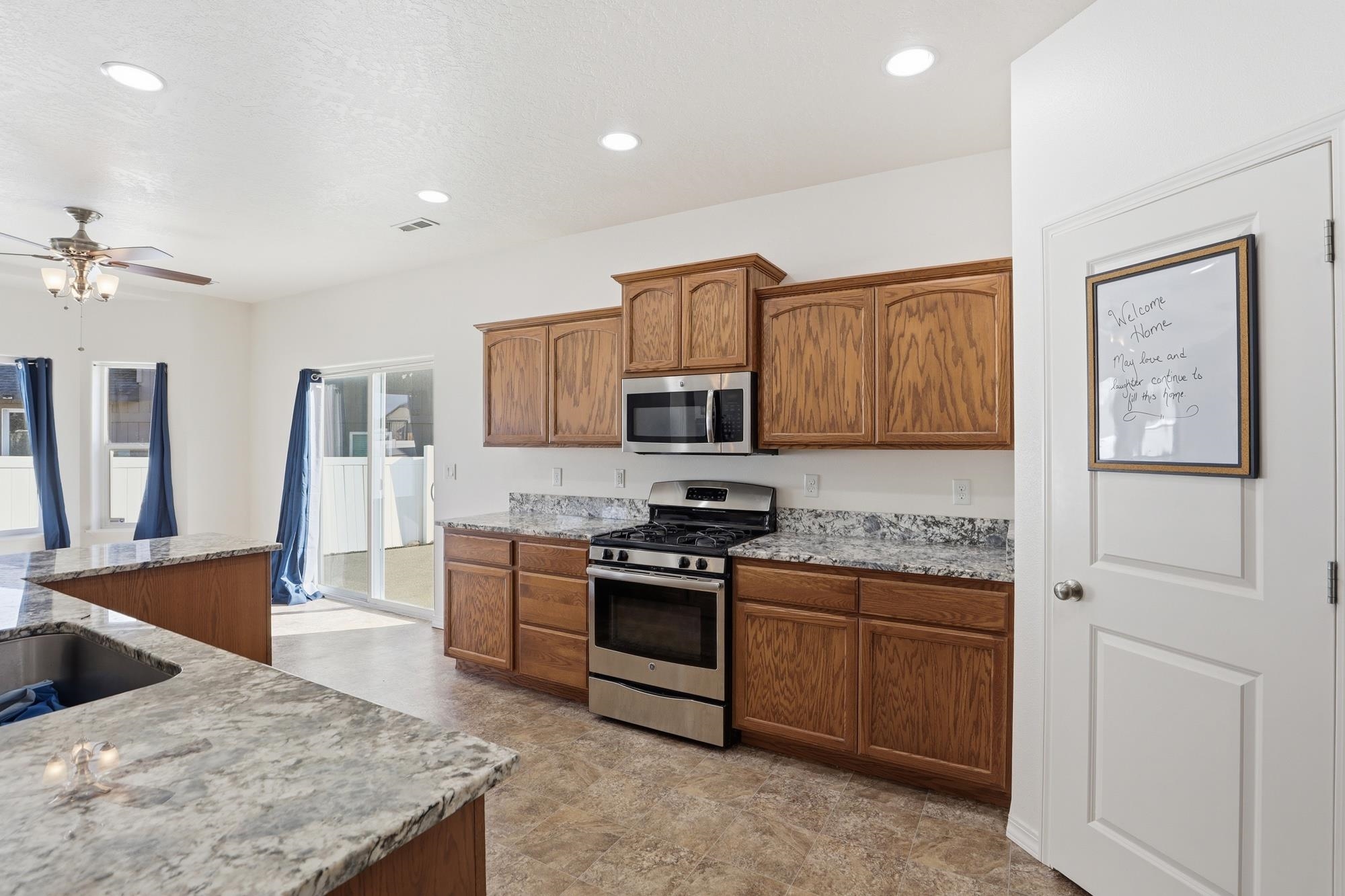 1005 S Oswald St - Photo 23