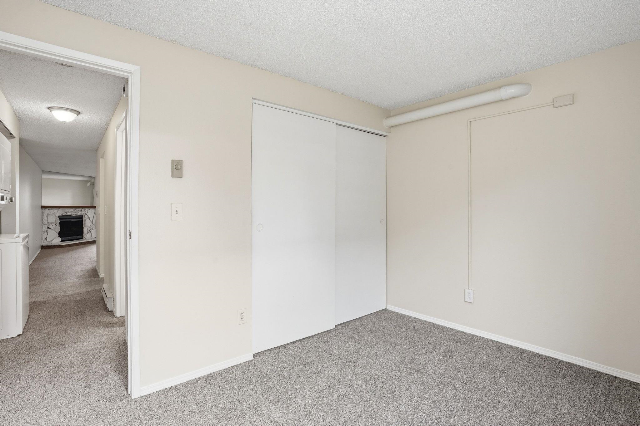6121 E 6th Ave - Photo 14