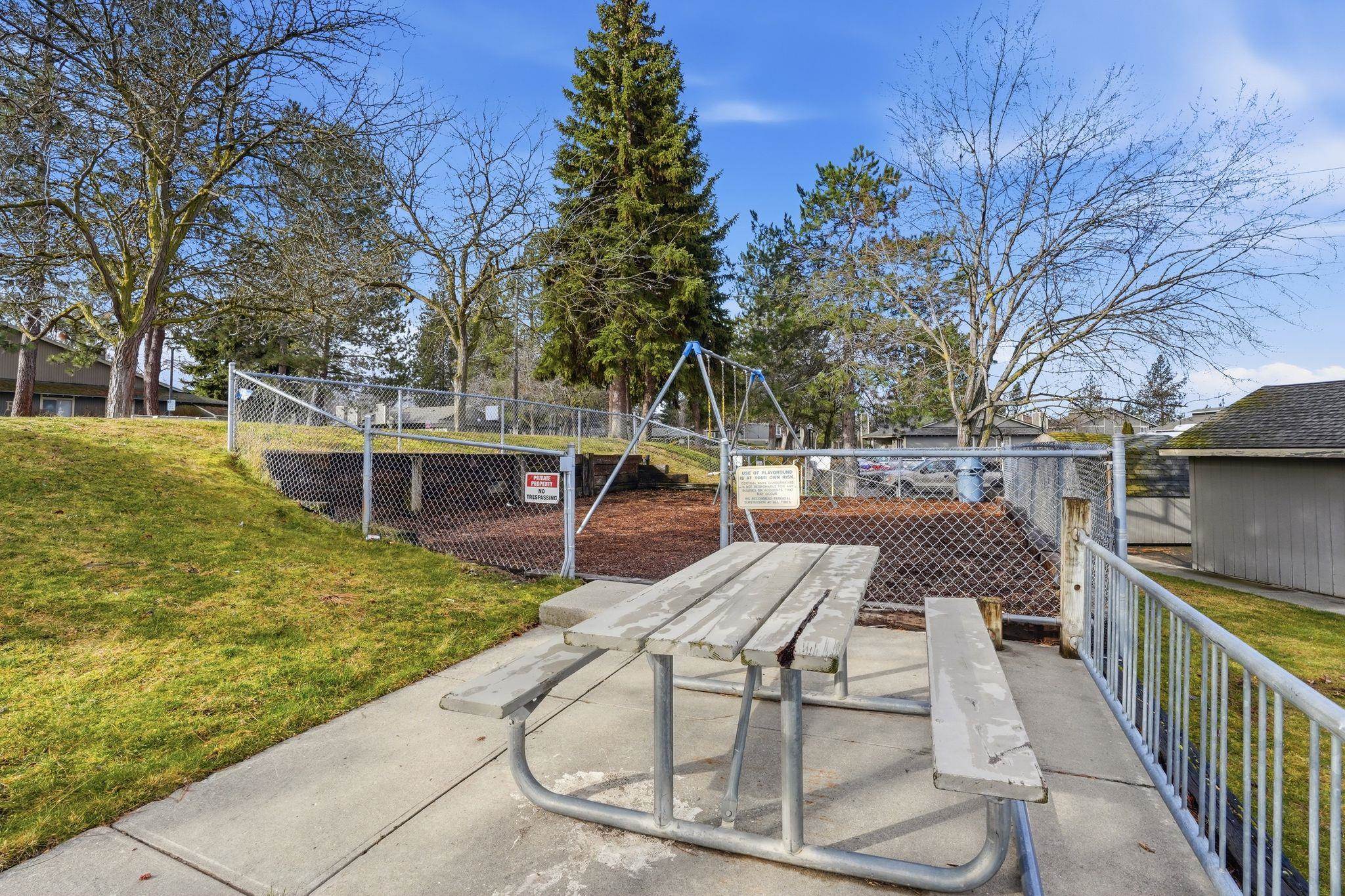 6121 E 6th Ave - Photo 20