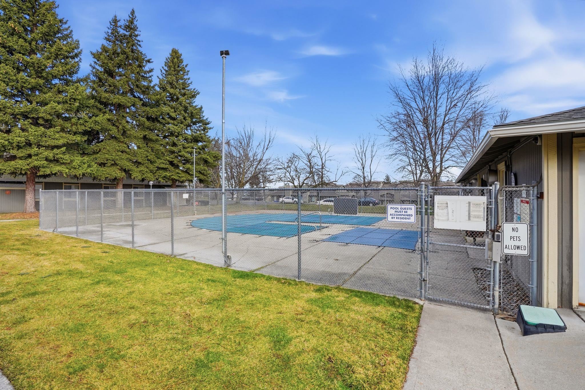 6121 E 6th Ave - Photo 21