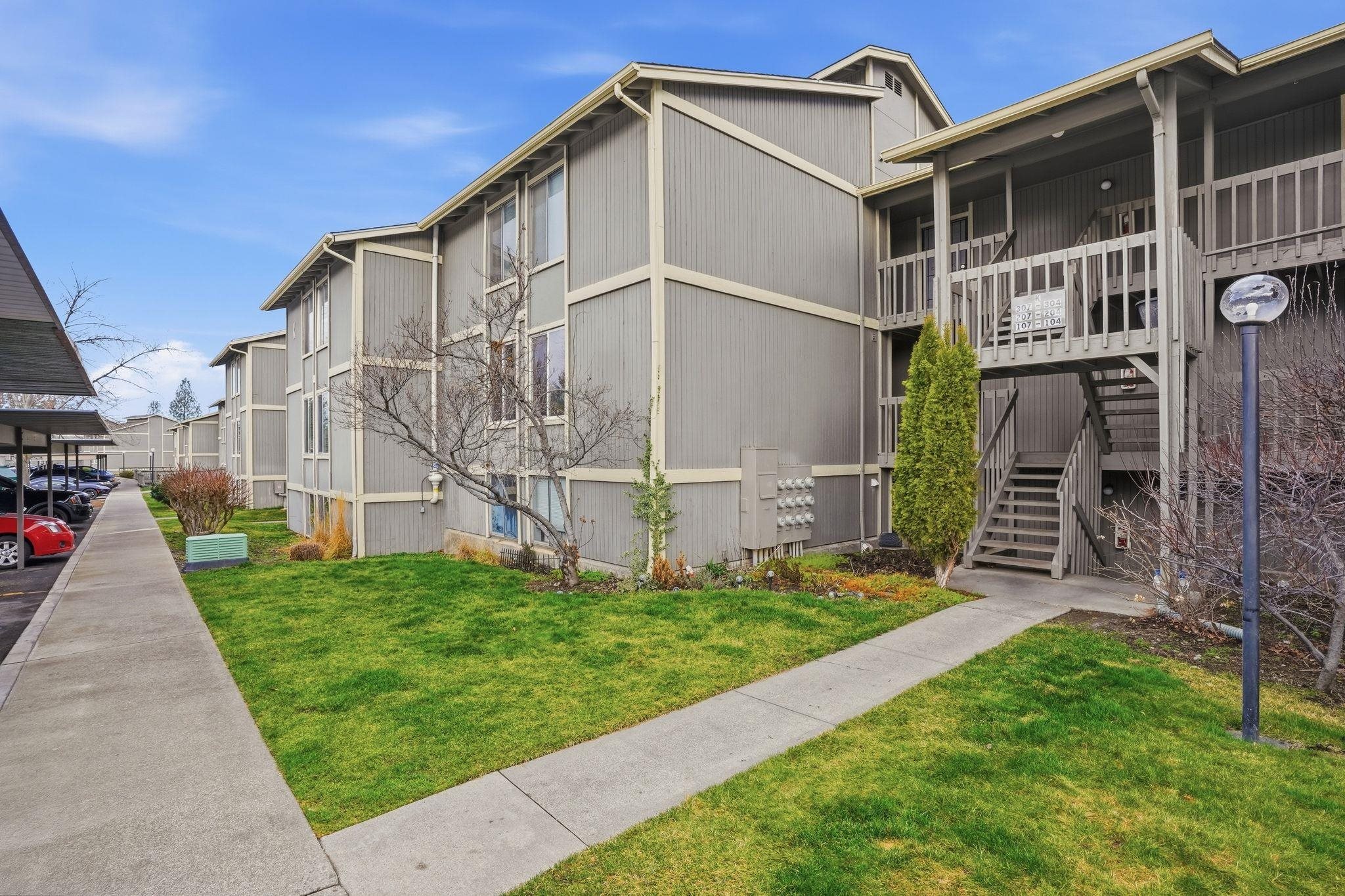 6121 E 6th Ave - Photo 27