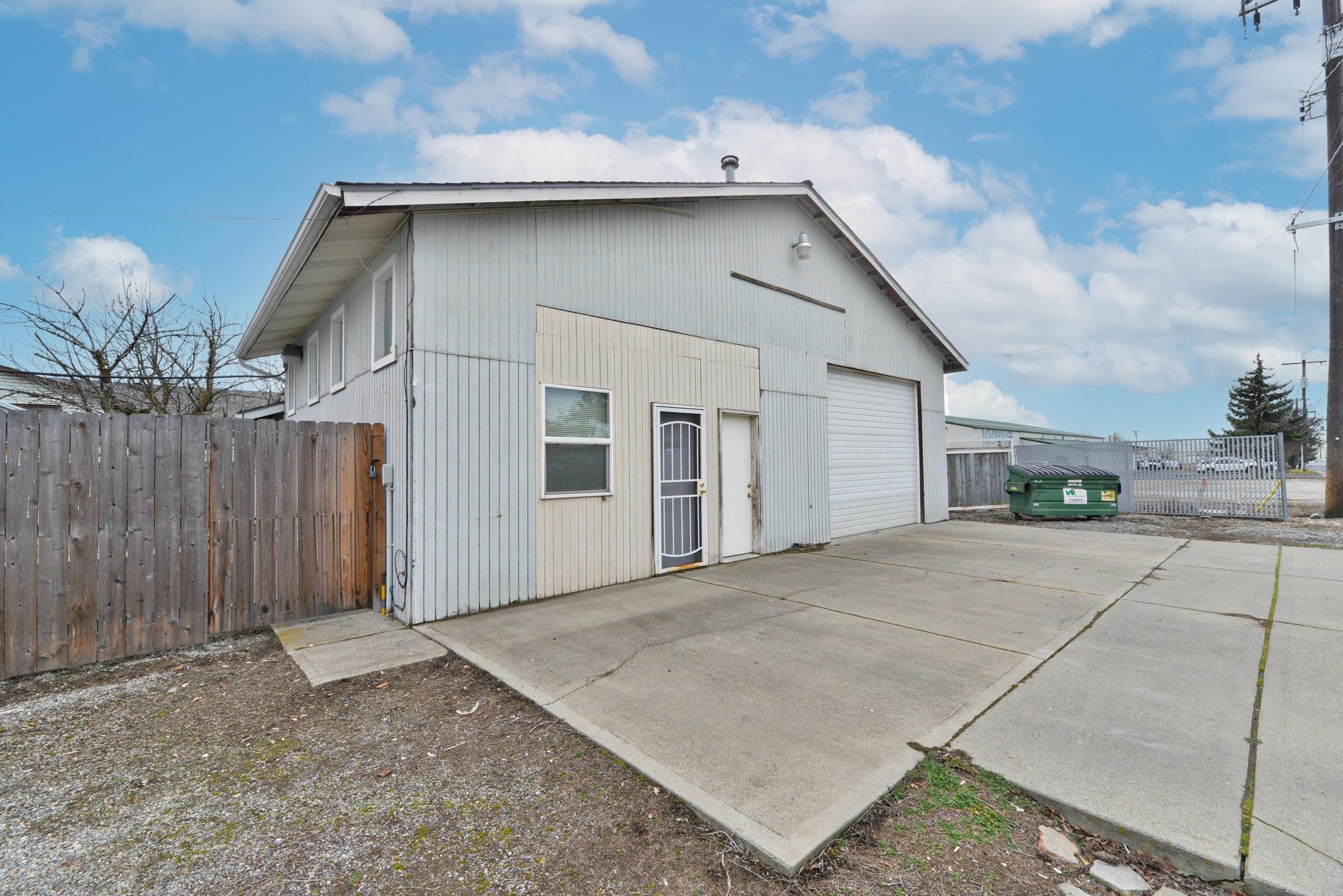 1725 N Park Rd - Photo 14