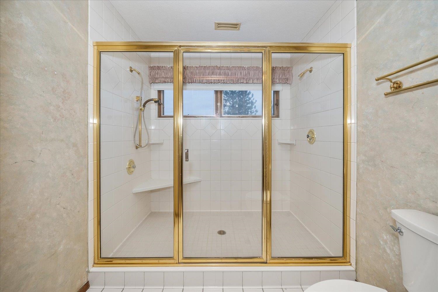 7706 E Woodview Dr - Photo 14