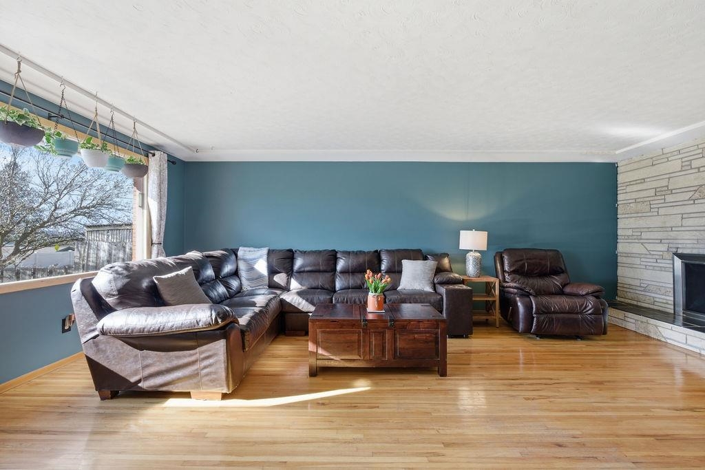 5827 N Fleming St - Photo 4