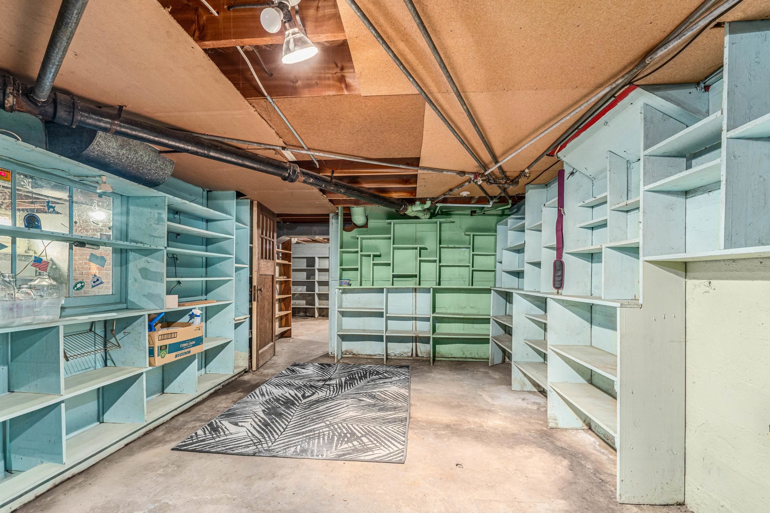 304 N 3rd E St - Photo 26