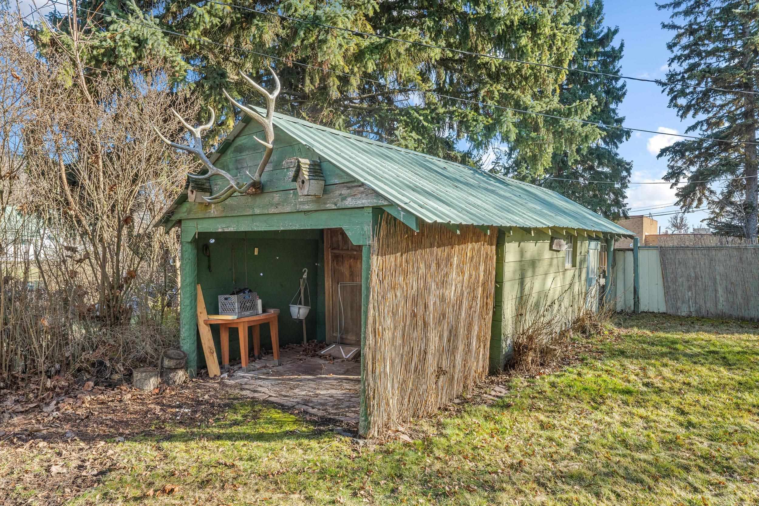 304 N 3rd E St - Photo 42