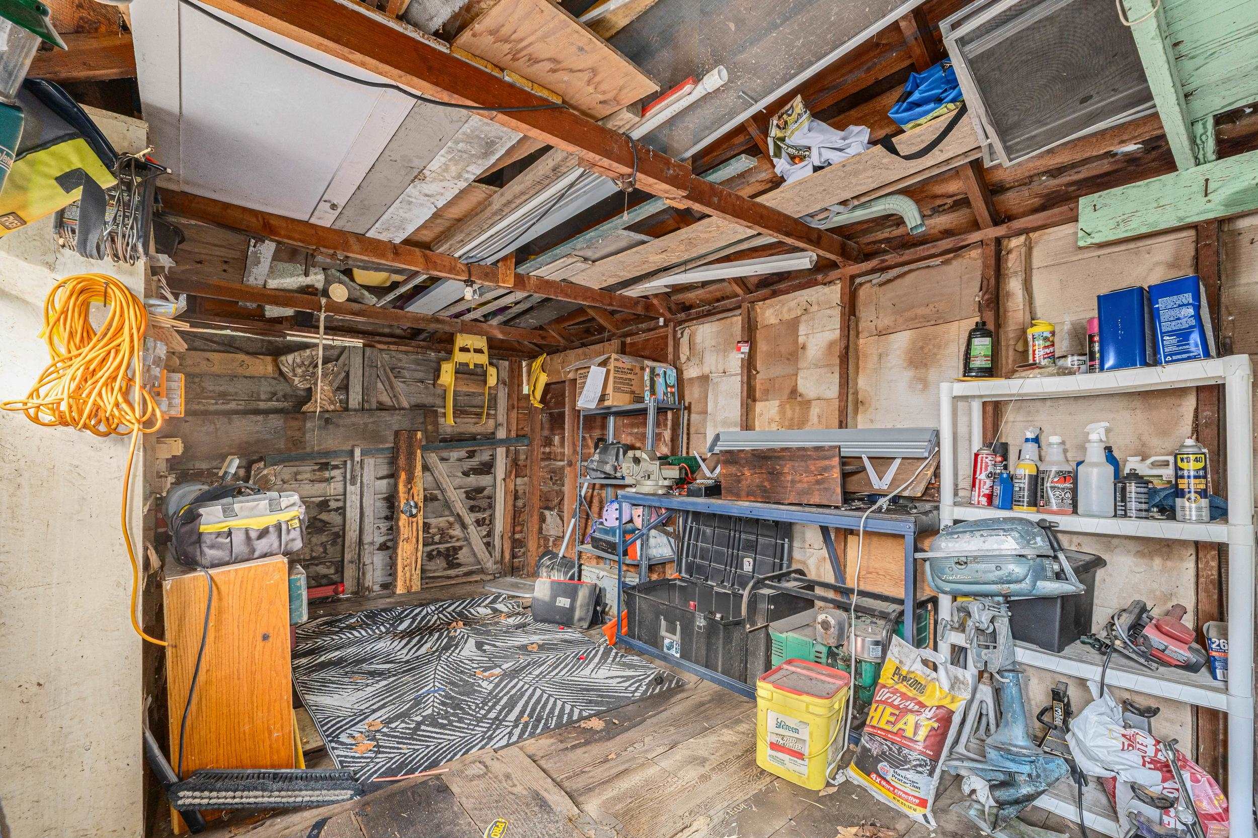 304 N 3rd E St - Photo 43