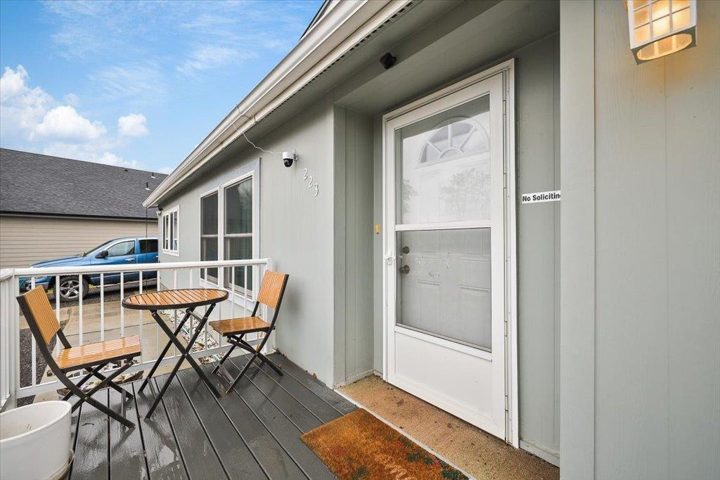 223 N Marguerite Rd - Photo 4