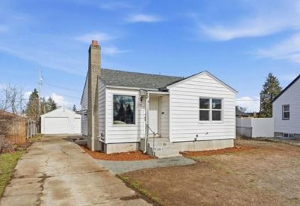 2104 W Mansfield Ct - Photo 2