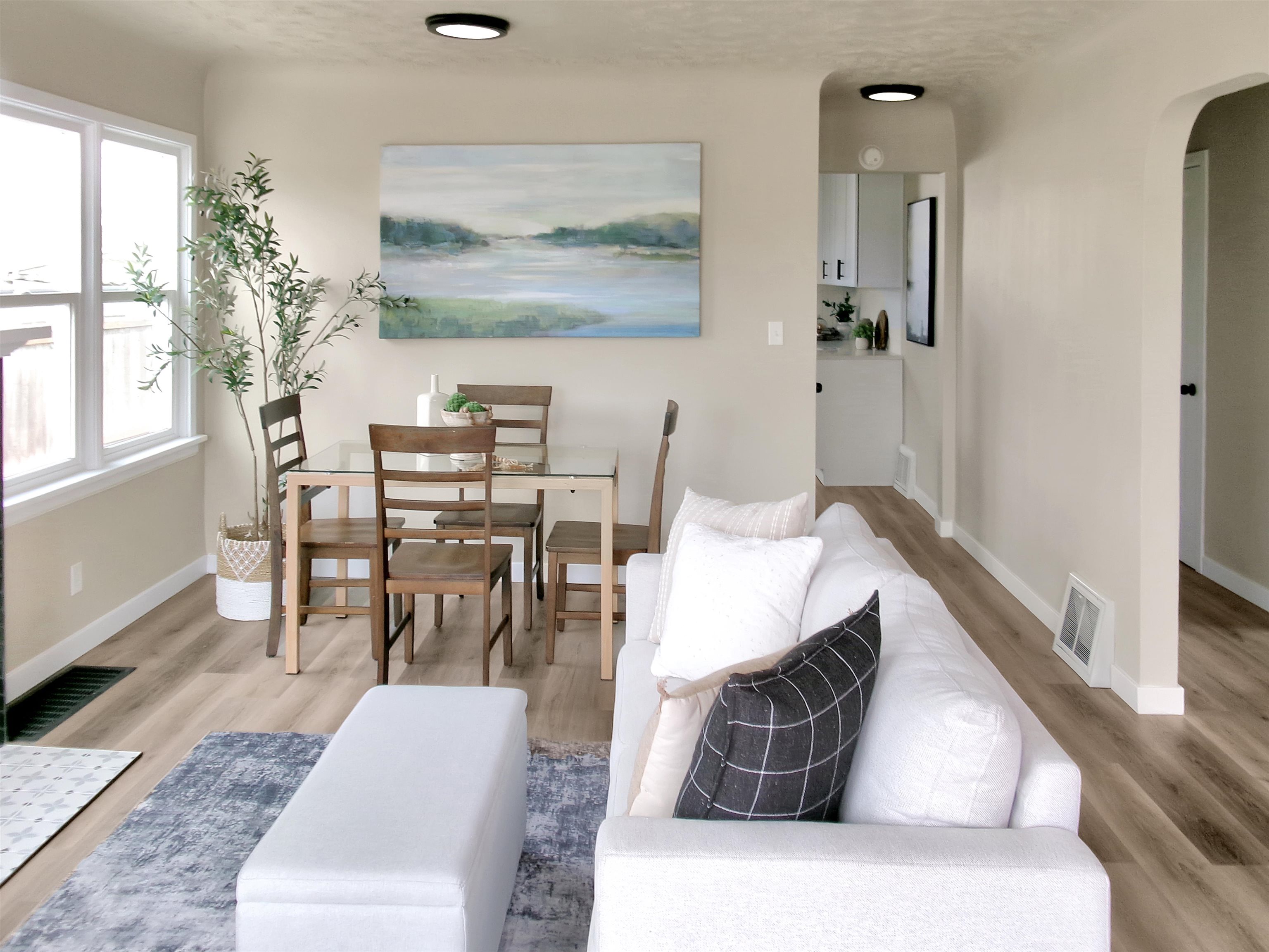2104 W Mansfield Ct - Photo 5