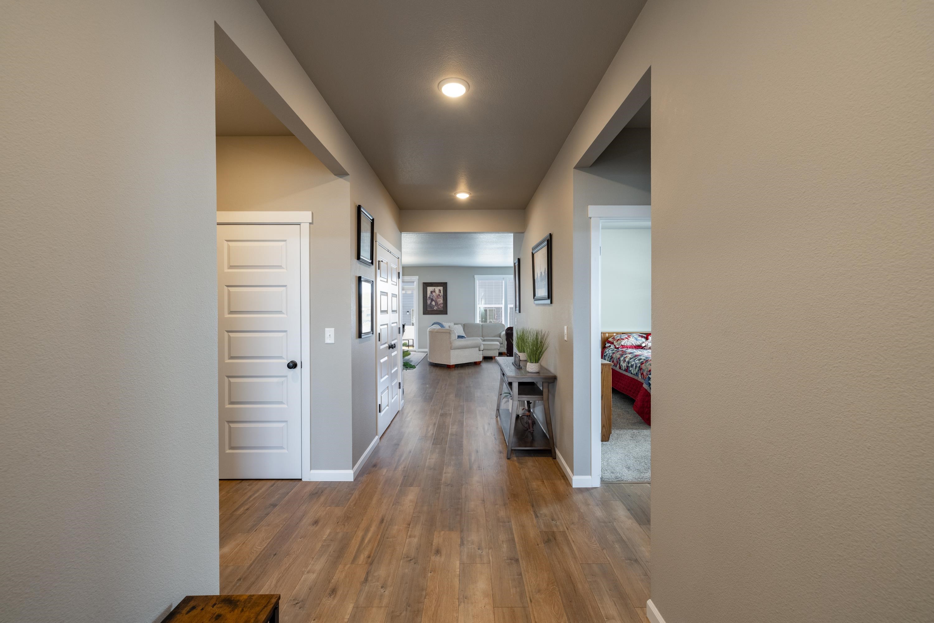 7106 S Hever St - Photo 6