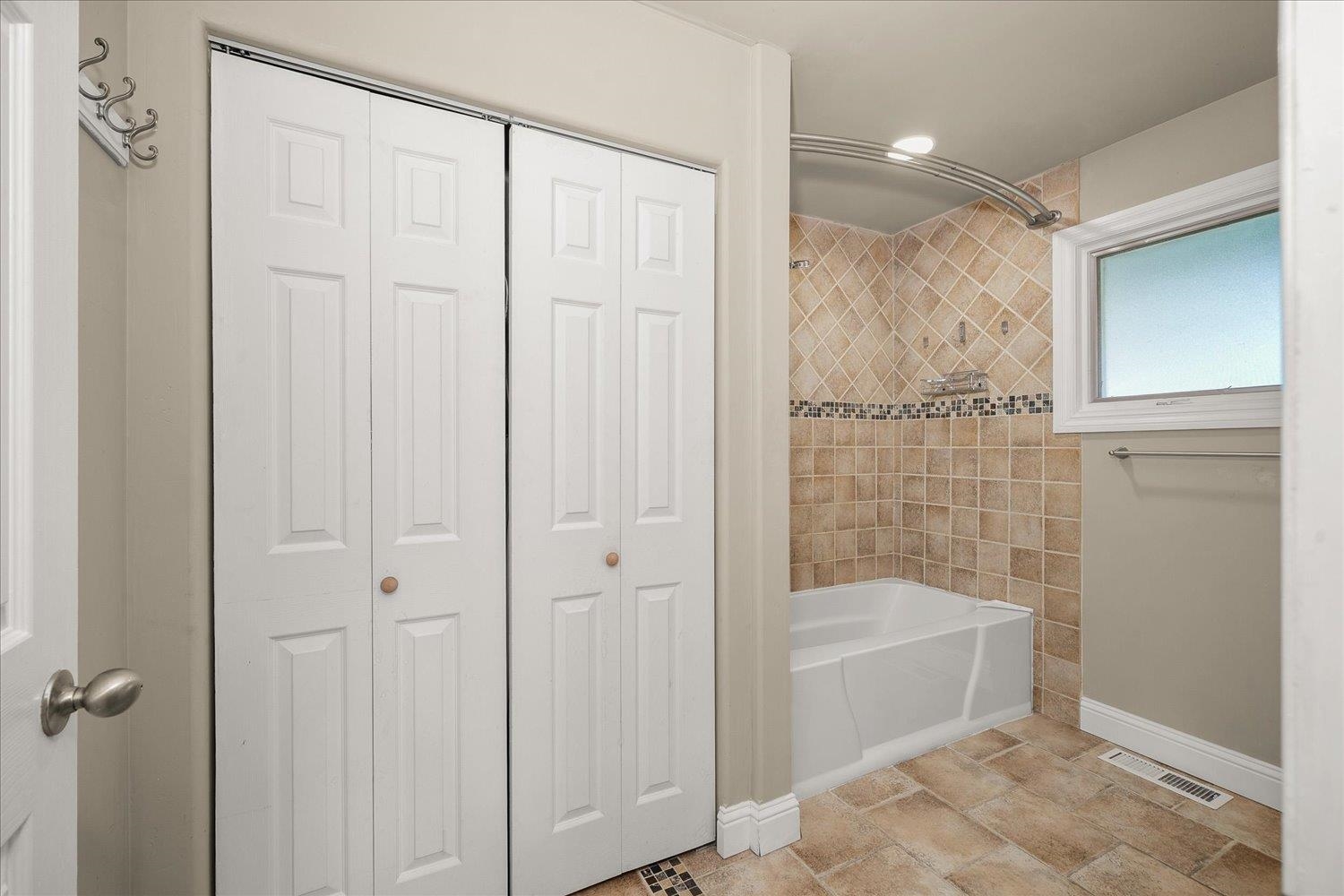 608 W Hazard Rd - Photo 14