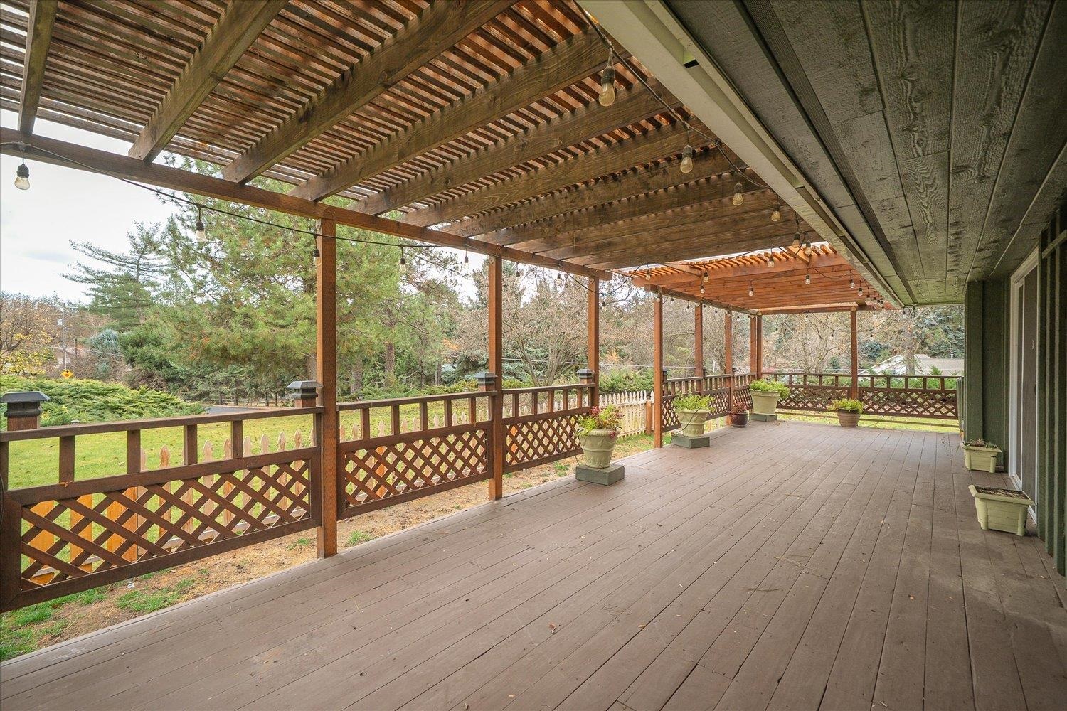 608 W Hazard Rd - Photo 16