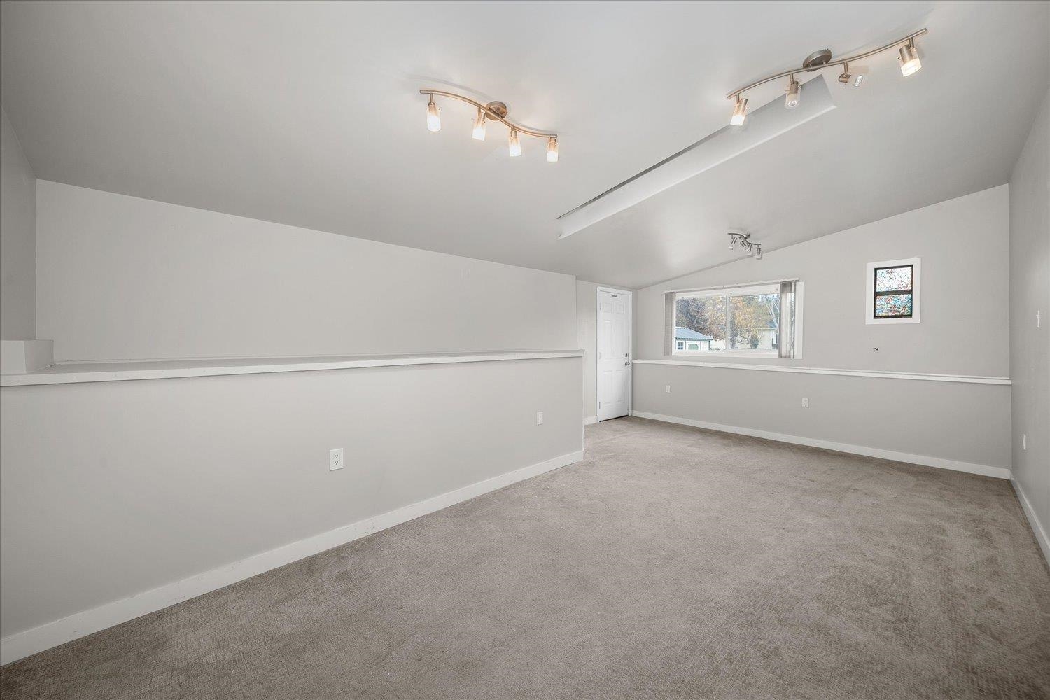 608 W Hazard Rd - Photo 20