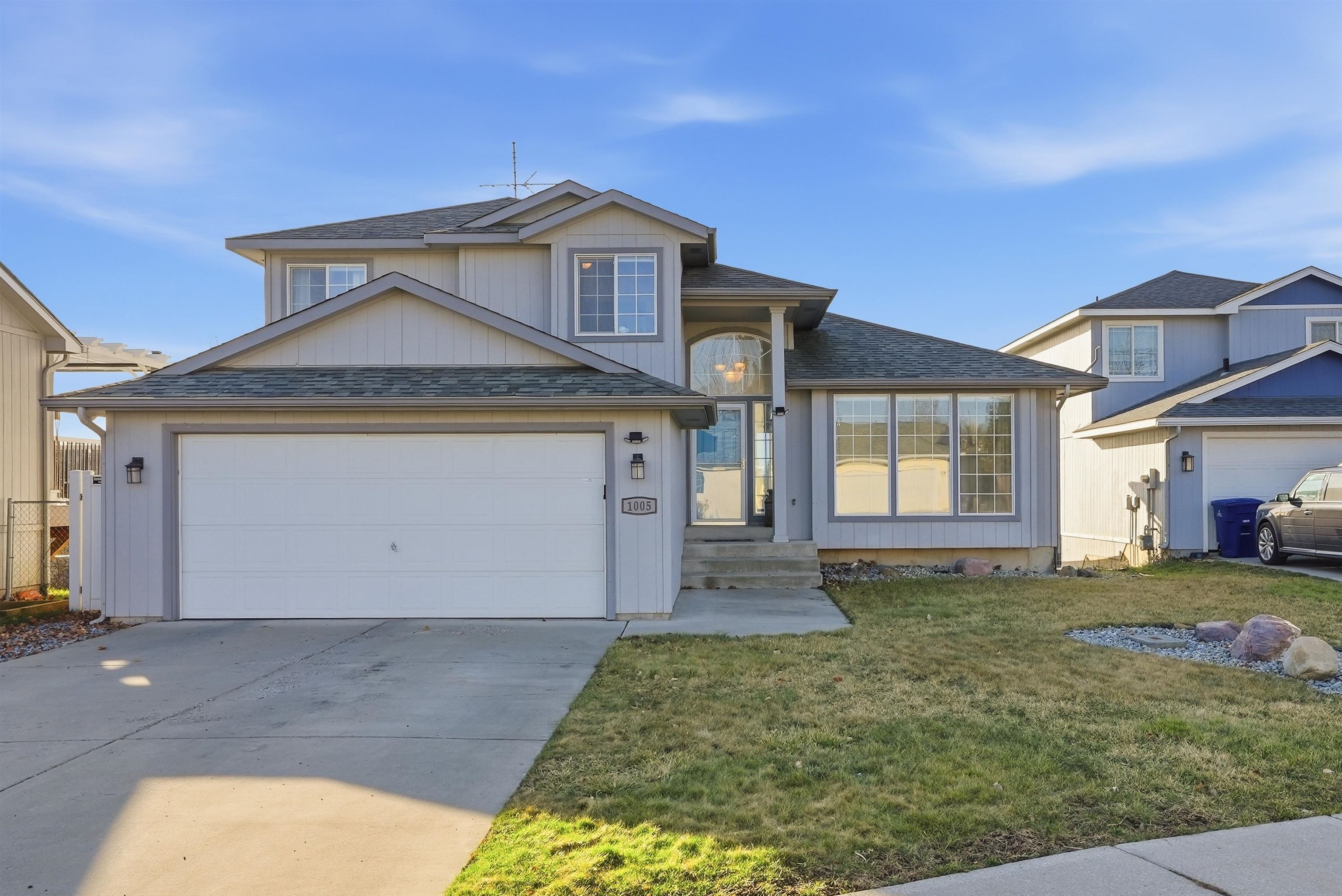 1005 N Stanley St - Photo 1