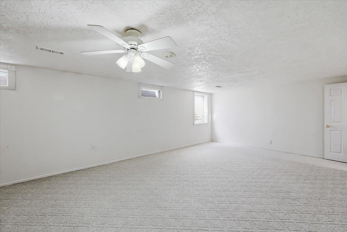 2912 S University Rd - Photo 29