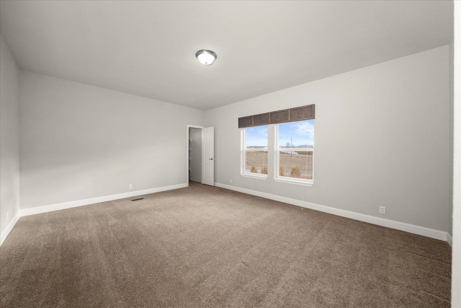 605 E B St - Photo 21