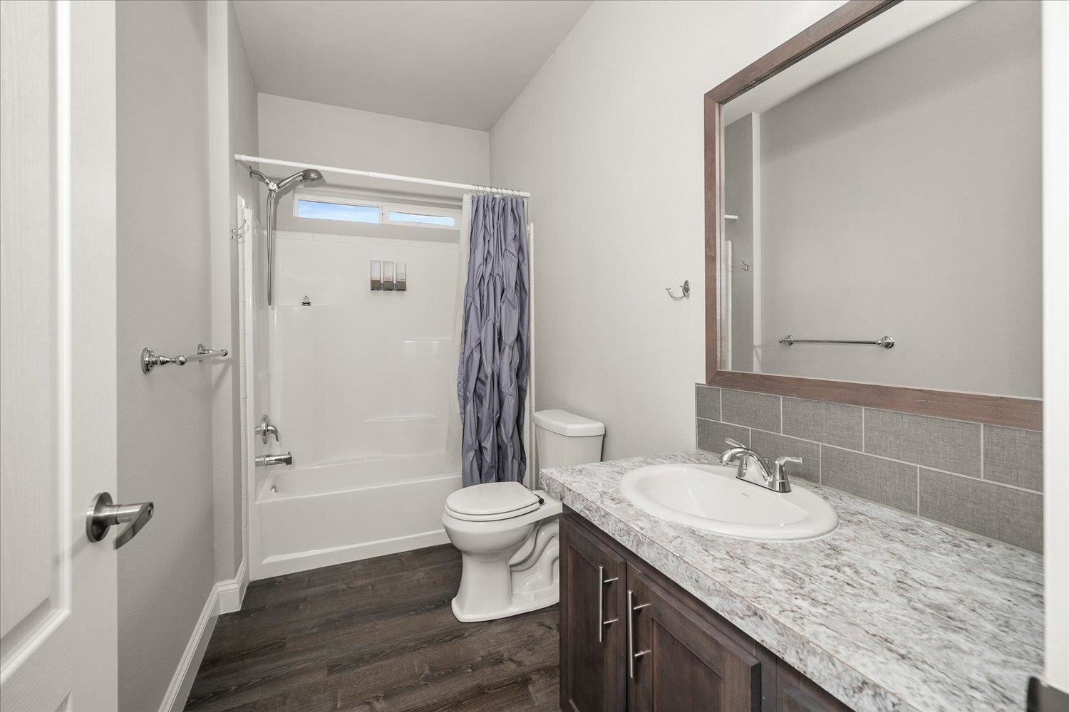 605 E B St - Photo 24