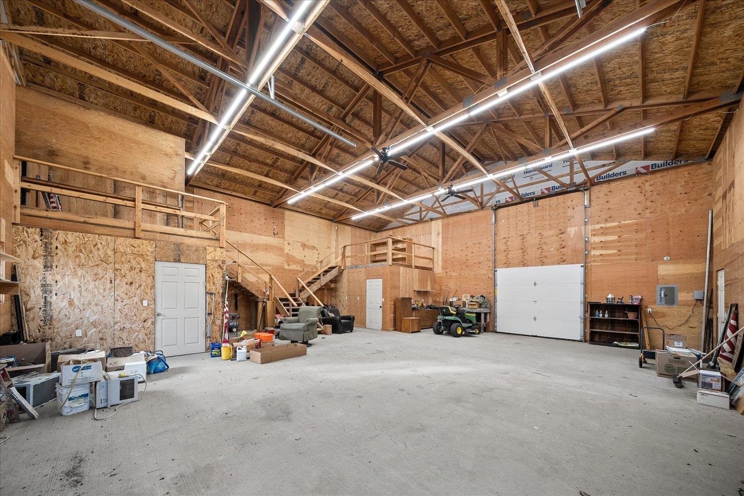 605 E B St - Photo 35