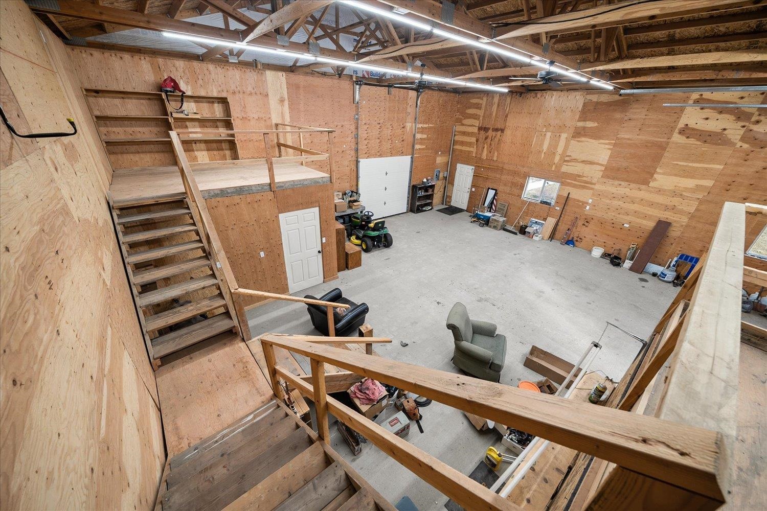 605 E B St - Photo 37