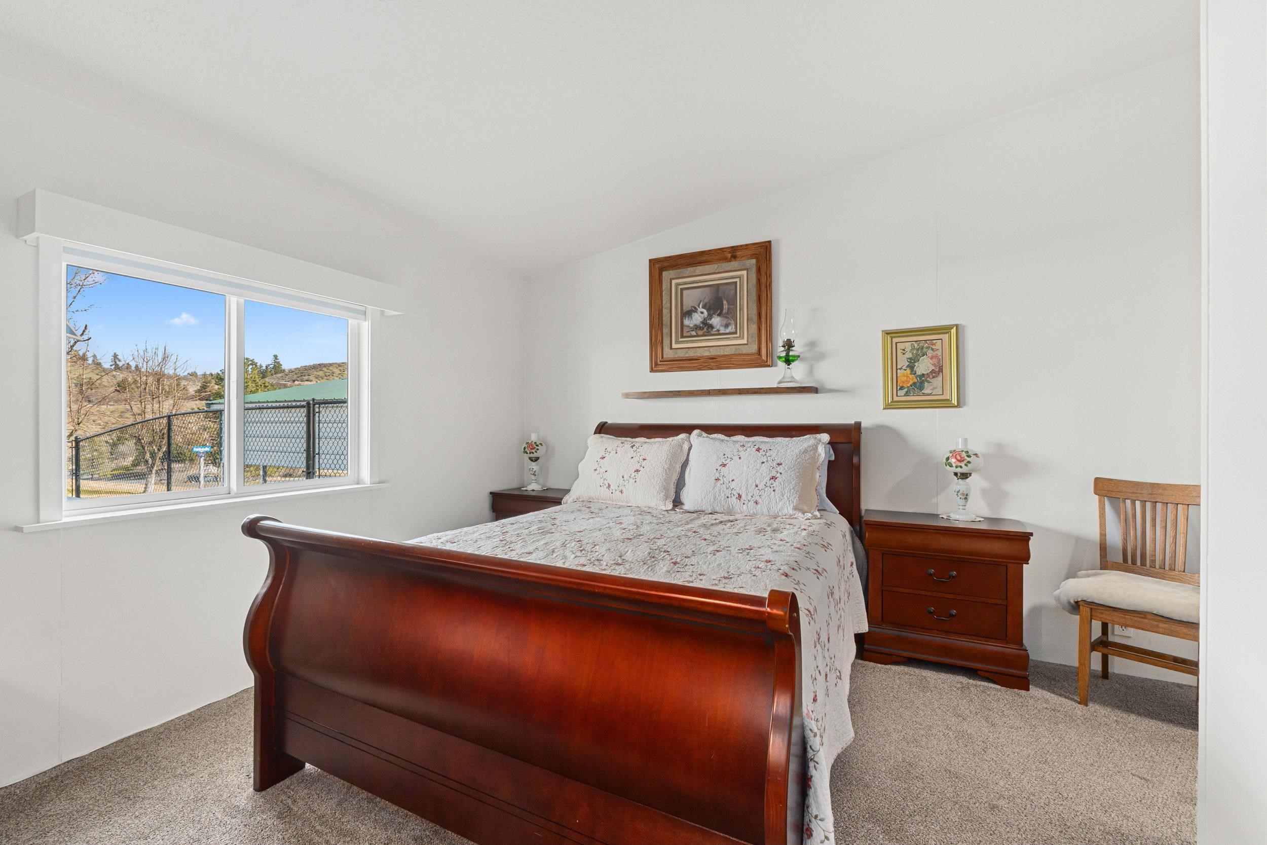 2325 Rainbow St - Photo 12