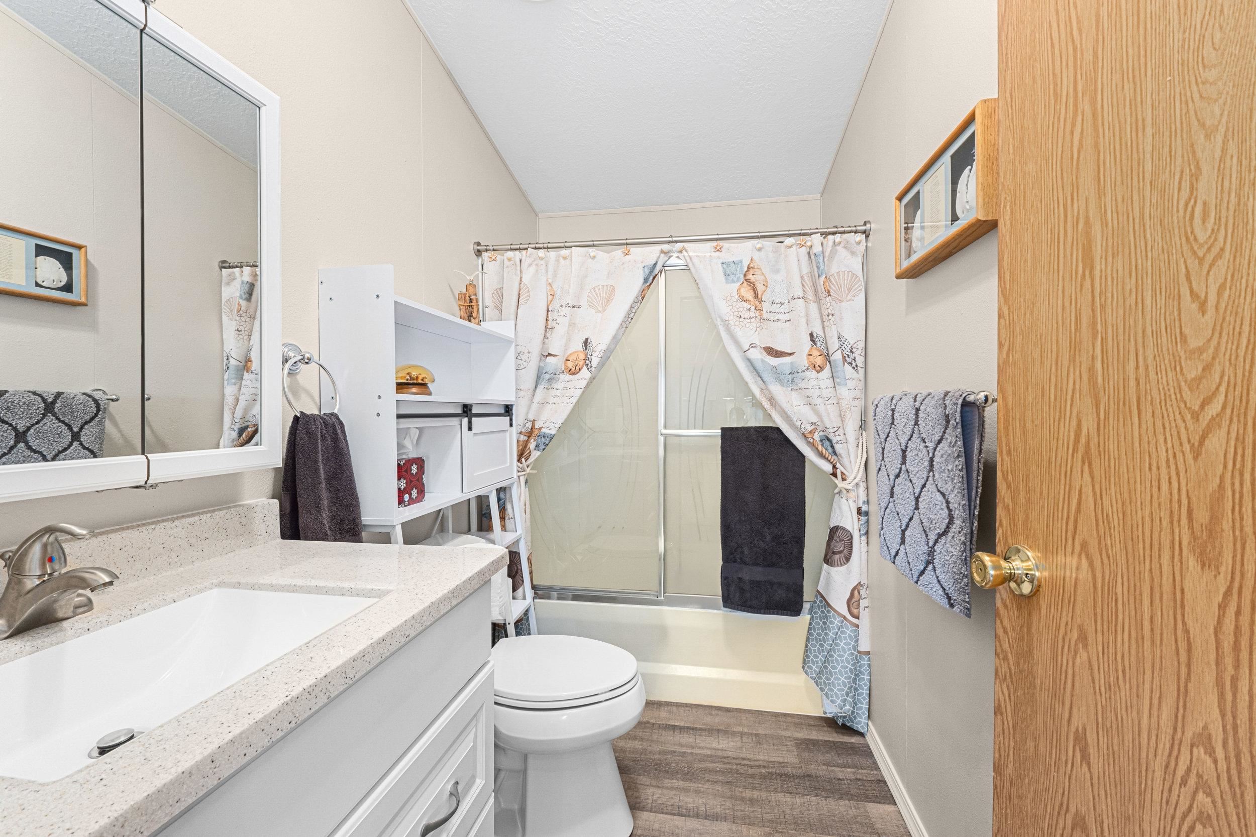 2325 Rainbow St - Photo 16