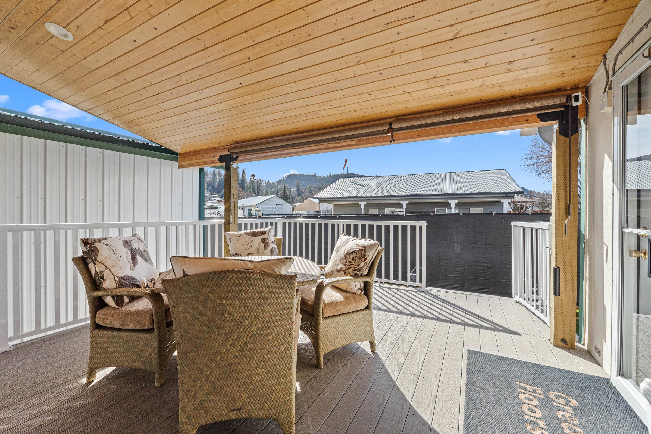 2325 Rainbow St - Photo 4
