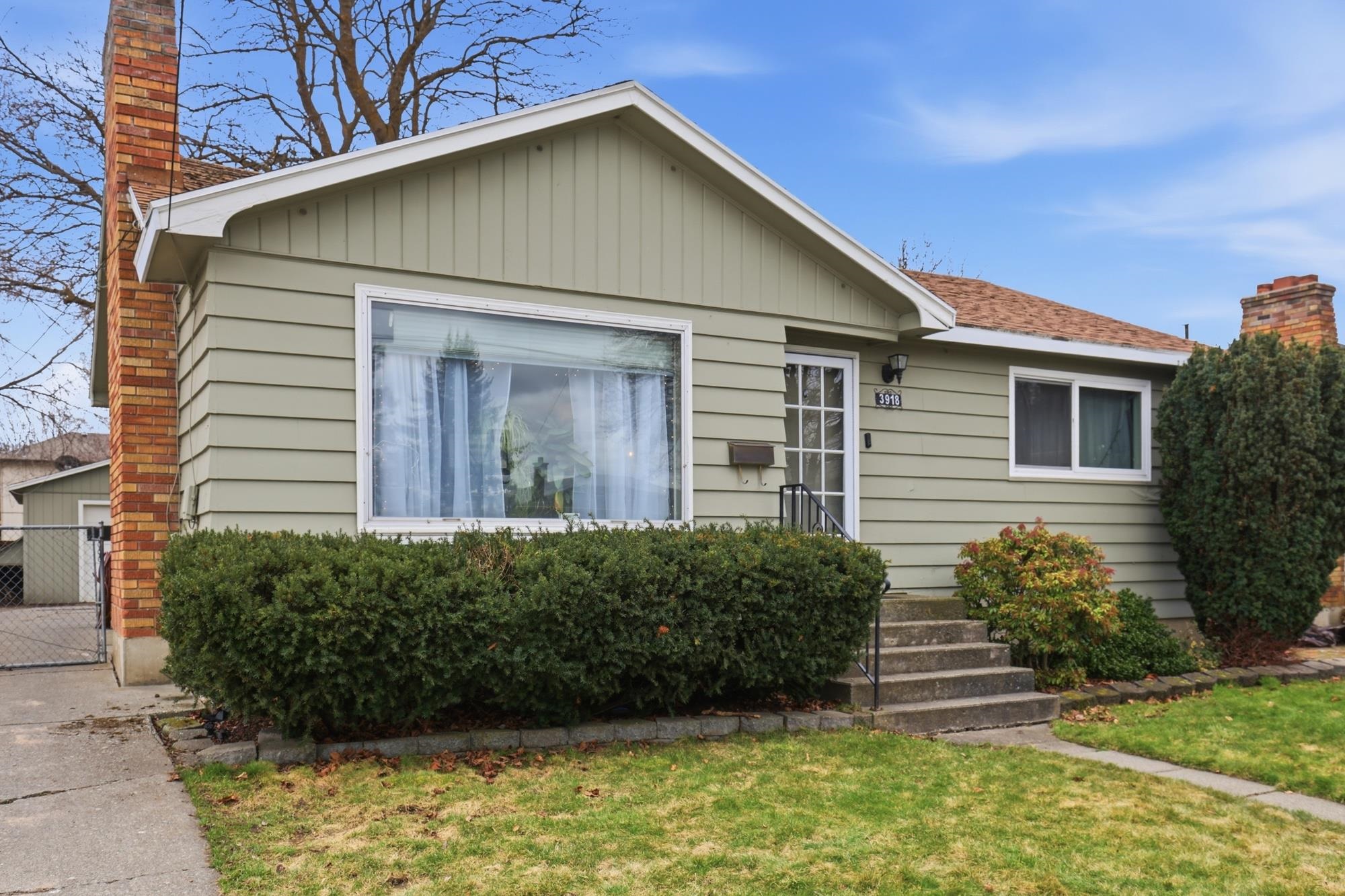 3918 E 24th Ave - Photo 3