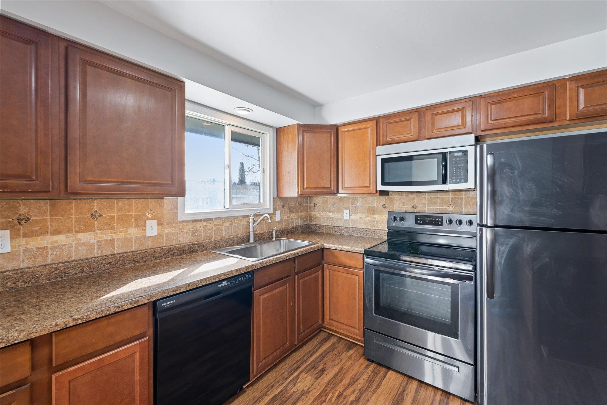 1711 S Evergreen Rd - Photo 4